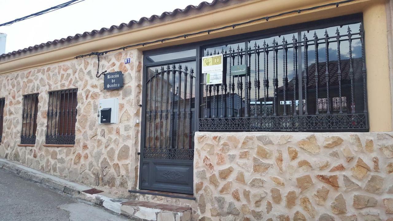 Rincon De Sandra Guest House Monteagudo De Las Salinas Exterior photo